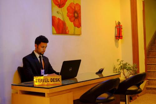 Travel Desk